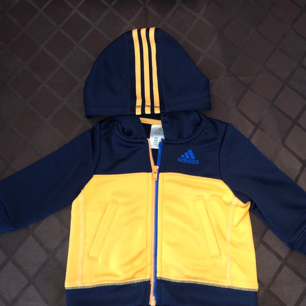 Adidas sweater